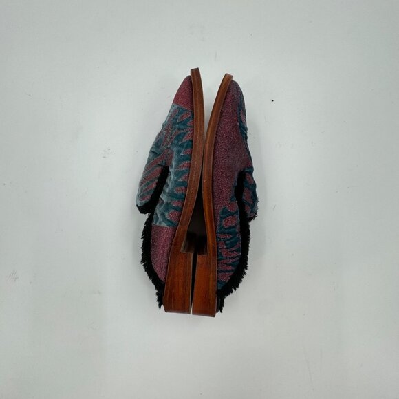 Free People Butterfly Effect Velvet Slip-On Mules Size 7.5 or 38 - Picture 3 of 7